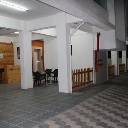 Service Apartments, Baner, Poona Buitenkant foto